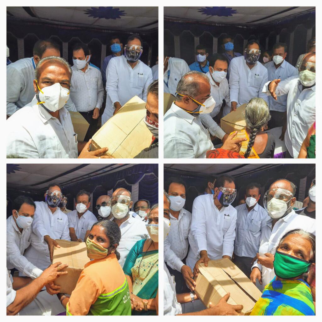 thekjgeorge's tweet photo. Distributed ration kits provided by Labour Dept to the beneficiaries from MS Nagar Block (#MSNagar, #Lingarajapuram, #Kammanahalli & #Banaswadi) of #SarvagnaNagarConstituency.
Thankful to local leaders & volunteers for making necessary arrangements. #SarvagnaNagarFightsCovid19 https://t.co/idldA75BL5