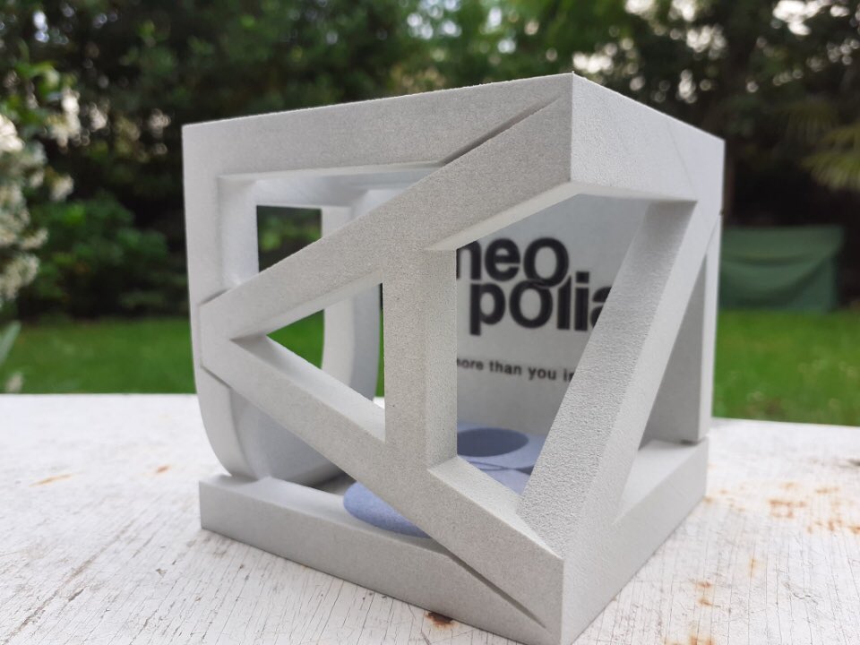 👍 au Pt A. LEROY et à l'équipe de <a href="/Neopolia_/">Neopolia</a> pour la qualité de l'AG
Très Heureux d'avoir collaboré durant + 5 ans à qq projets sur #TransitionEnergetique (#CTV #H2 #EMR …) au côté <a href="/Paul_Jeanneteau/">Paul Jeanneteau</a> Merci 😉

<a href="/paysdelaloire/">Pays de la Loire</a> a atouts et talents pour être leader #croissanceverte