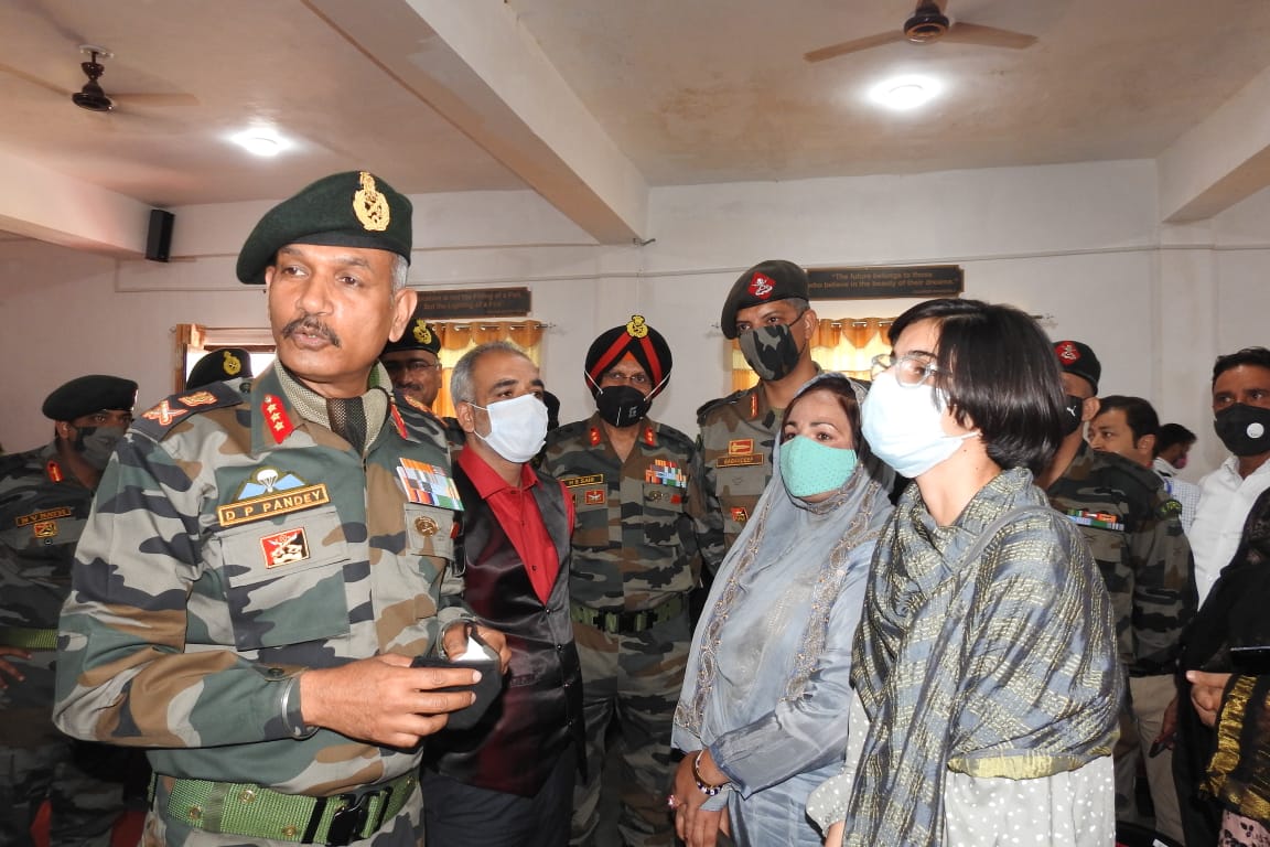 NorthernComd_IA's tweet photo. In #Budkot, #Handwara ‘Ashutosh Army Goodwill School' was renamed &amp; dedicated in memory of Late Colonel Ashutosh Sharma, SM**. Mrs Pallavi Ashutosh addressed everyone, unveiled the AGS Journal and Ashutosh Gallery and a group dance by students was conducted. https://t.co/qUl90l9x6J
