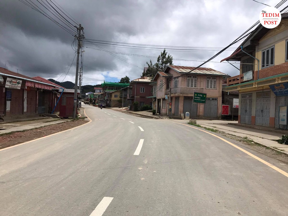 In Picture | Frist day of 7-days-lockdown in Chin state's Tedim township where at least 45 new #COVID19 positive cases are found daily. 
#WhatsHappeningInMyanmar