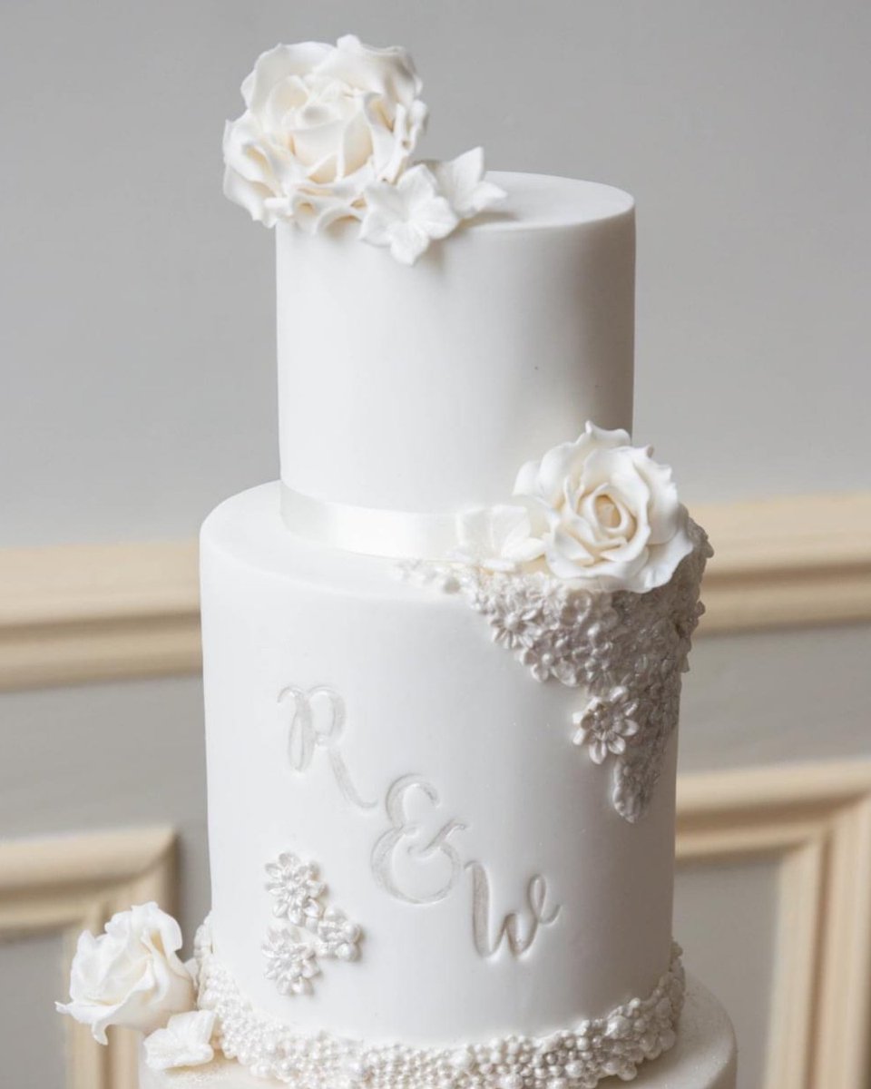 TraffordHall's tweet photo. Congratulations on your engagement! 💍

From the moment you get in touch to the big day itself, our team of skilled, experienced, and passionate wedding planners will be on hand to answer your questions and bring your vision of your big day to life.

https://t.co/TfzISU5733 https://t.co/vDKZUuLQ5G
