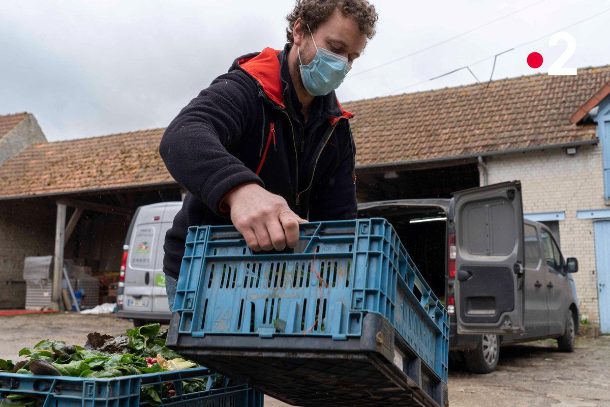 AGPB_Cerealiers's tweet photo. Retrouvez Garance et son #drivefermier dans l'Oise aujourd'hui vers 12h55 sur @France2 juste avant le #JT de @JulianBugier dans l’émission Terres de partage ! @PassionCereales https://t.co/Qvmqn0MLyy