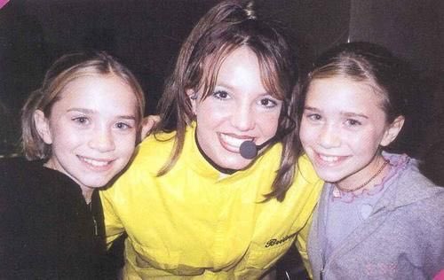 Ashley Olsen tweet media