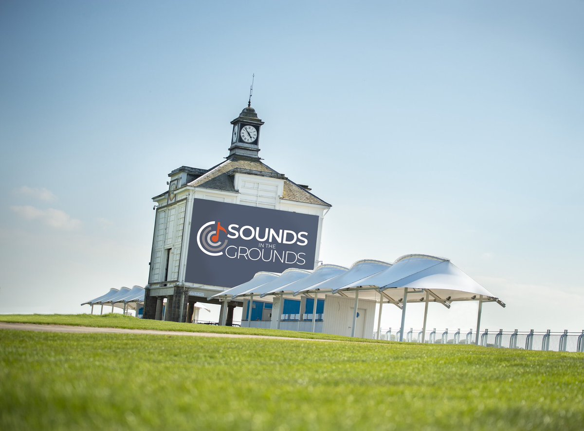 😀 CONCERTS START TONIGHT AT YORK RACECOURSE 😀
It's not too late to attend as you can buy tickets on the gate.
Tonight is Beyond The Barricade performing hits from musicals. Tomorrow is ABBA Mania and on Sunday, One Night In Nashville.  All supported by The New York Brass Band.