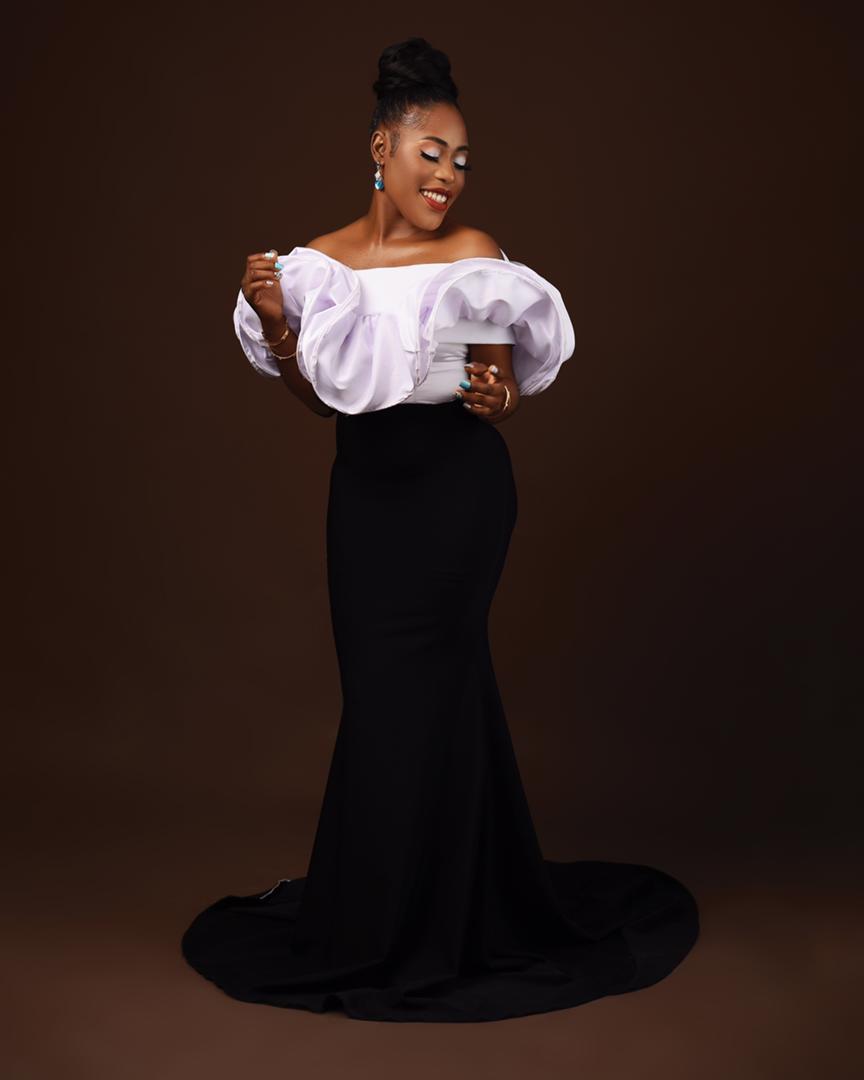 Jemma_jayy's tweet image. Yo! fuck shit! It's my sister's birthday guys! my heart is so full of joy.
Queen of all beauties @matilda__xx😘😘😘.
Happy Birthday Sis 💙 Ilysm