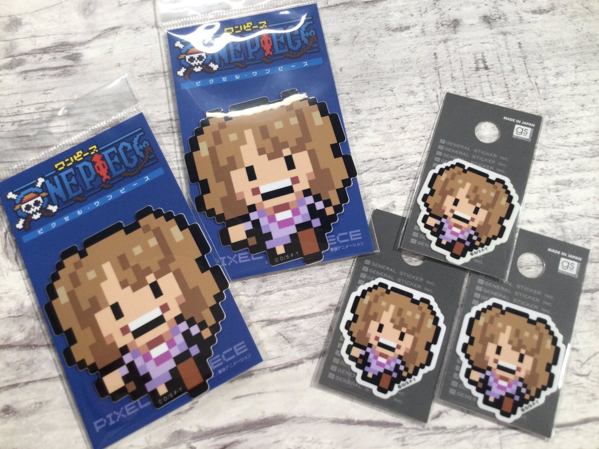 One Piece 麦わらストア福岡店 オススメ商品 ピクセル ワンピース ステッカー プリン 330円 税込 Sサイズ 198円 税込 好評発売中 麦わらストア Onepiece プリン誕生祭21