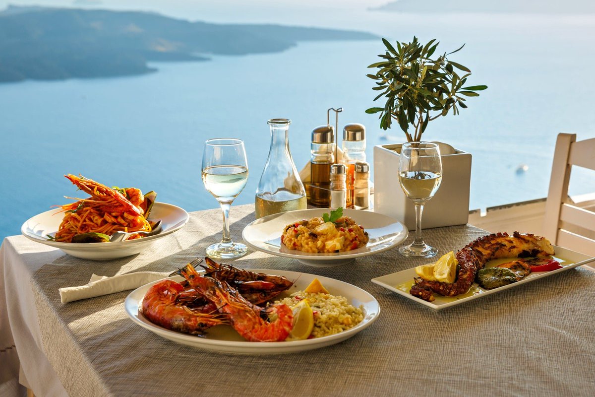 HarasHouses's tweet photo. Feeling a little hungry???
The gastronomical habits of the Mediterranean people have been associated with a cultural and social experience like in no other country over the world!
#Greece #Santorini #Summer2021 #Travelblogger #travel #tourist #June #vacation #Food #Gastronomy https://t.co/PtWHHKXLYy