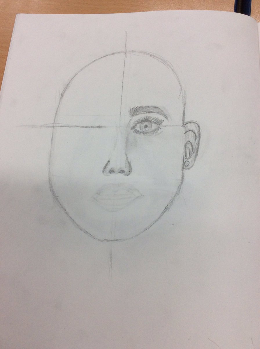 LjlMrs's tweet photo. Year 6 have been practising  their skills at self portraits whilst focusing on face proportion and realism. We think they have done exceptionally well. 👏🏻👏🏻👏🏻 https://t.co/waoEoegJTw
