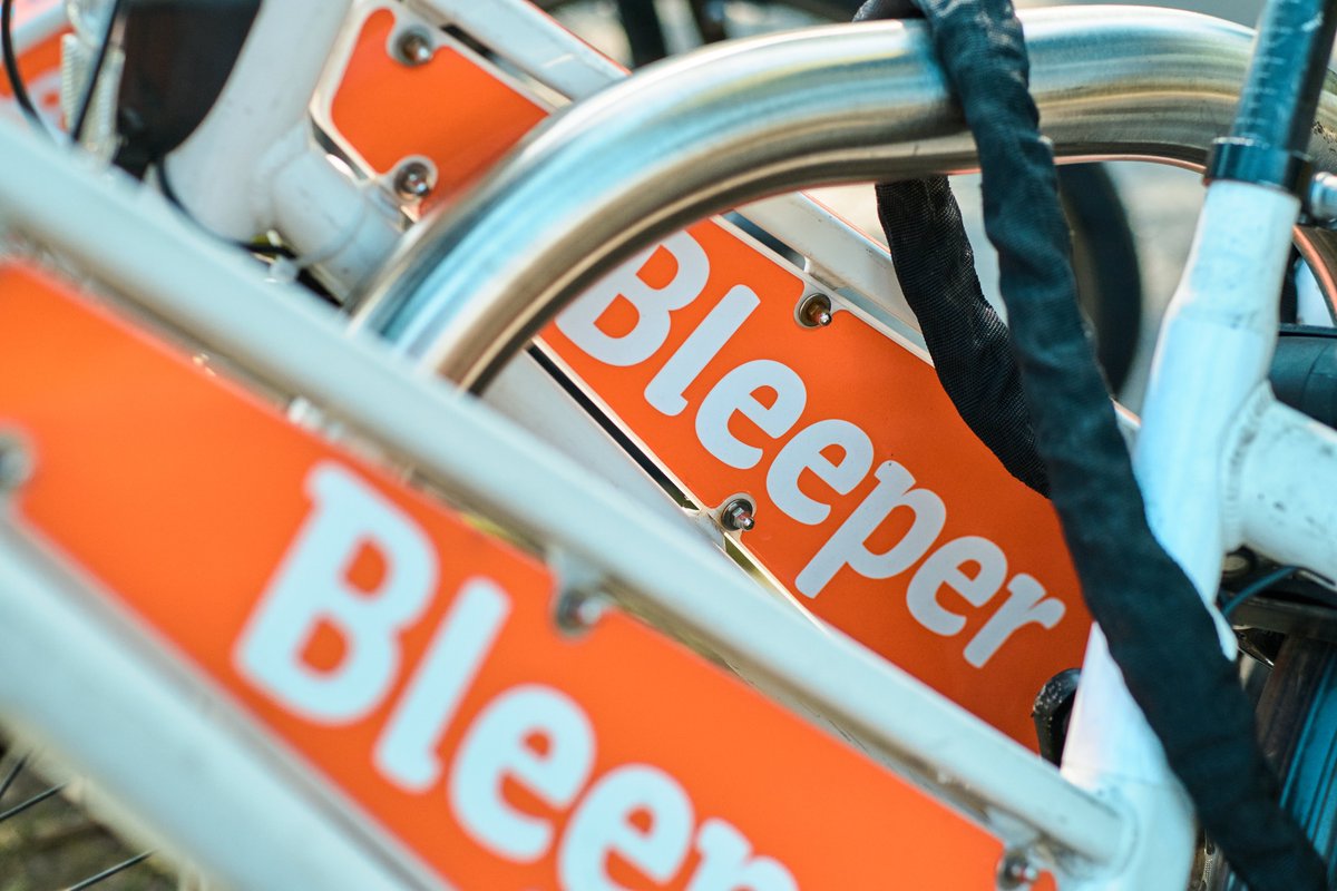 🚲 BLEEPER TOP TIP 💡 

#Bleeper bikes can be locked to each other to save space at bike parking stands. We call this the daisy chain.

If you see another #Bleeper locked to a Sheffield Stand, you can lock your Bleeper to the other Bleeper, leaving bike parking space for others.