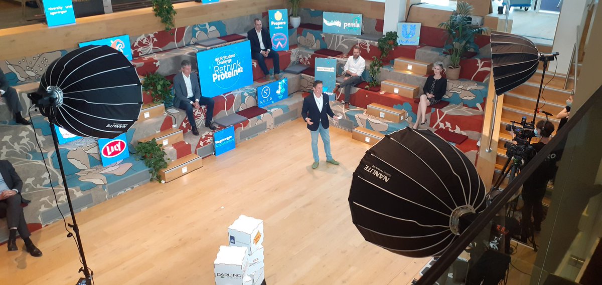 And we're live! Soon we'll know the winners of the ReThink Protein Challenge.