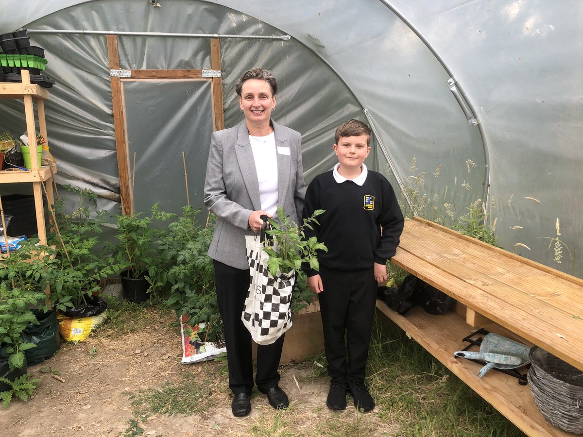 Kate Osborne tweet media