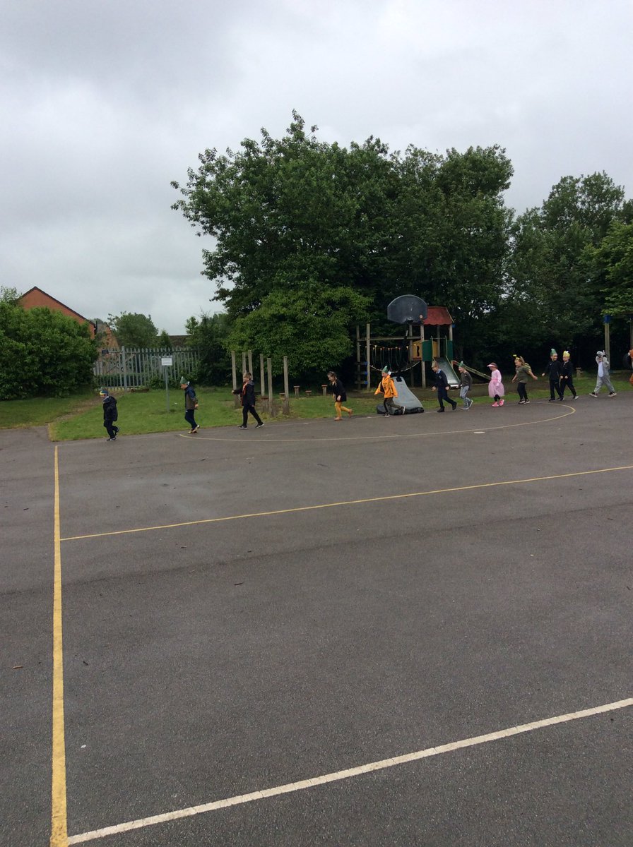 StBernardsep's tweet photo. Well done for completing so many sports challenges this week Team 2. #stbPE https://t.co/QAc0gi1Z8j
