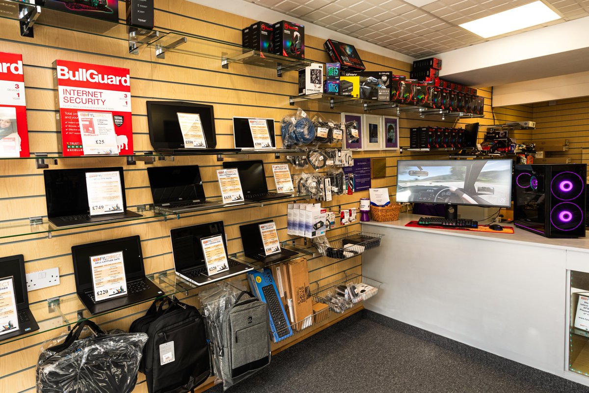 fyldirect's tweet photo. Visit our Brighouse shop for a range of great value refurbished laptops starting from £250. Plus, gaming laptops and computing accessories. Open Monday to Friday 8.30am - 4pm and Saturdays 9am - 4pm. 62 Commercial Street, Brighouse, HD6 1AQ.
#Laptoprepairs #Brighouse https://t.co/UG040bSp8m