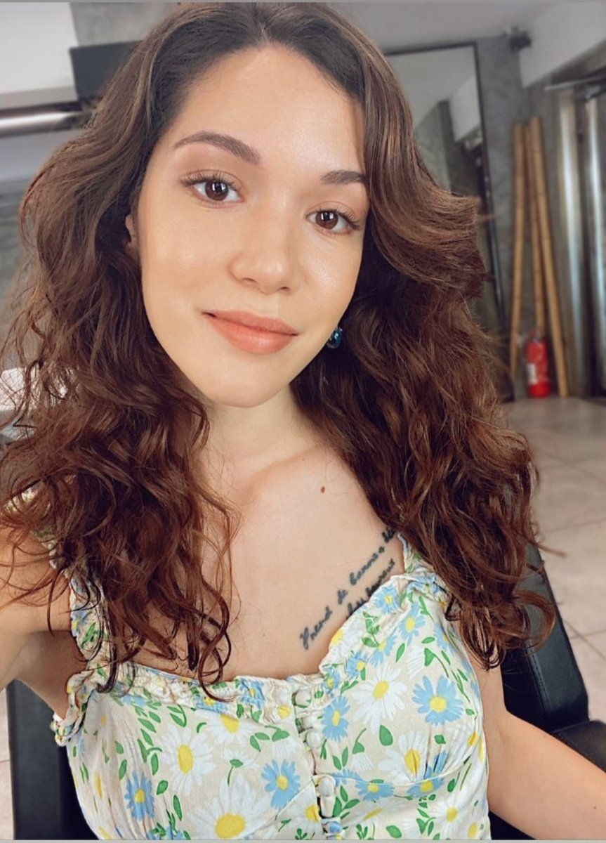 35mevsimbahar's tweet photo. Yani çok güzel 🌼🌼#HazalSubaşı https://t.co/J717EMimJD