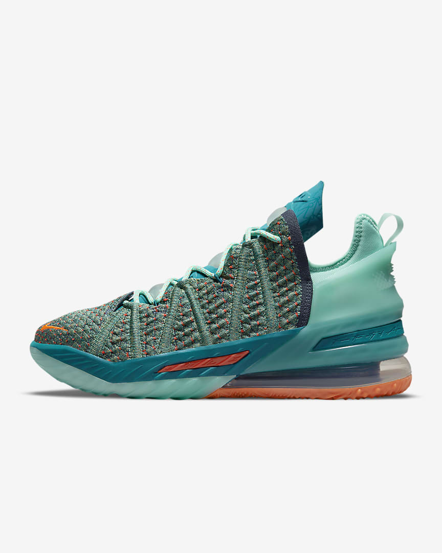 SOLELINKS tweet media