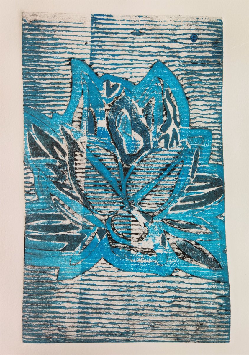 SHSKArt's tweet photo. It's been a busy few days in the Art Department... Raku firing, collagraph printing and set painting to name a few of our activities!
#artschool #art #raku #setdesign #printing #collograph https://t.co/mbDUuEg0oT