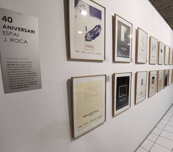 A les 11:30 #AlMatí:
🔺 Sabadell celebra diumenge el Dia de l’Orgull #LGTBIQ 
 🔺 Tertúlia amb <a href="/PereUrpi/">チェリー</a>, <a href="/agosarats/">L’Immoral.</a>, <a href="/RESTSABADELL/">GREMI HOST.SABADELL</a> <a href="/martamedran/">martamedran</a> <a href="/Sanmarti1850/">Sanmarti1850</a> i MorroAlto Market #QuiHoDiria!
🔺 Exposicio dels cartells originals <a href="/FidelRocaJoiers/">Fidel Roca</a> 

📻94.6
➡️endirecte.radiosabadell.fm