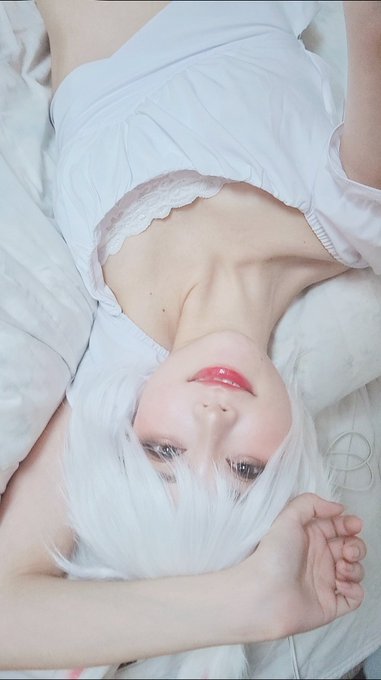 コスプレイヤーしろさきのTwitter画像47