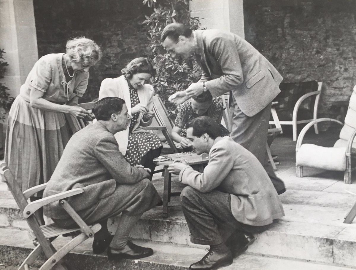 Anna Neima tweet media