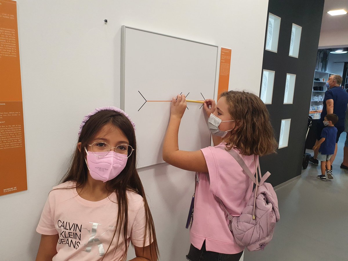 Museo de las Ilusiones como premio por las notas!!! <a href="/loprold/">💚Mayte_López_Roldán💚</a> No os lo perdáis!!!