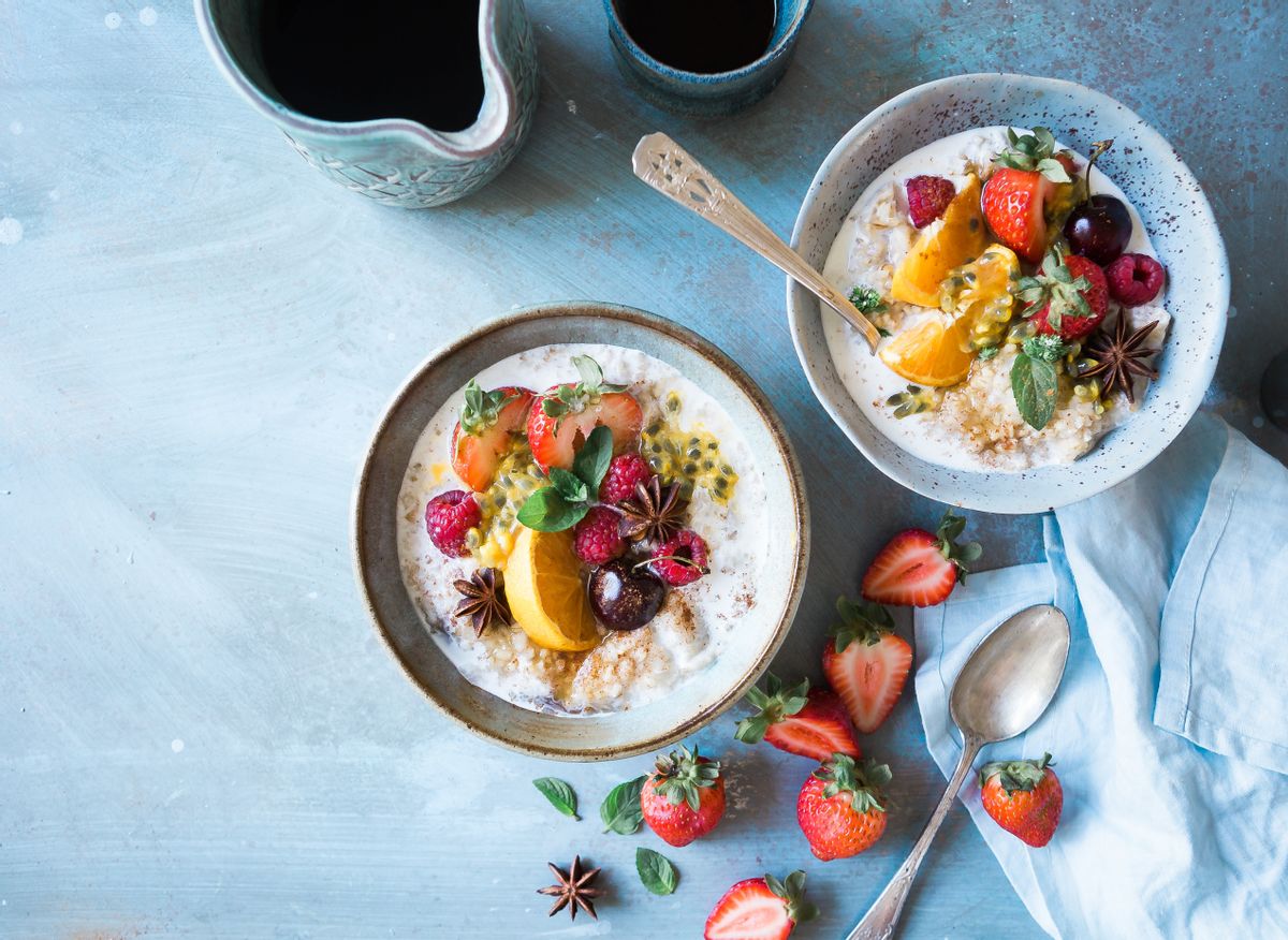 salonsrespire's tweet photo. Vous cherchez à concilier #sport et gourmandise ? Mais vous ne savez pas ou chercher ou encore quoi manger ? 
Découvrez la sélection de boissons et encas qui vous donneront la pêche durant vos pratiques sportives préférées 🏃
#healthy https://t.co/stV7UyLIqw https://t.co/EJFPZkgm1U