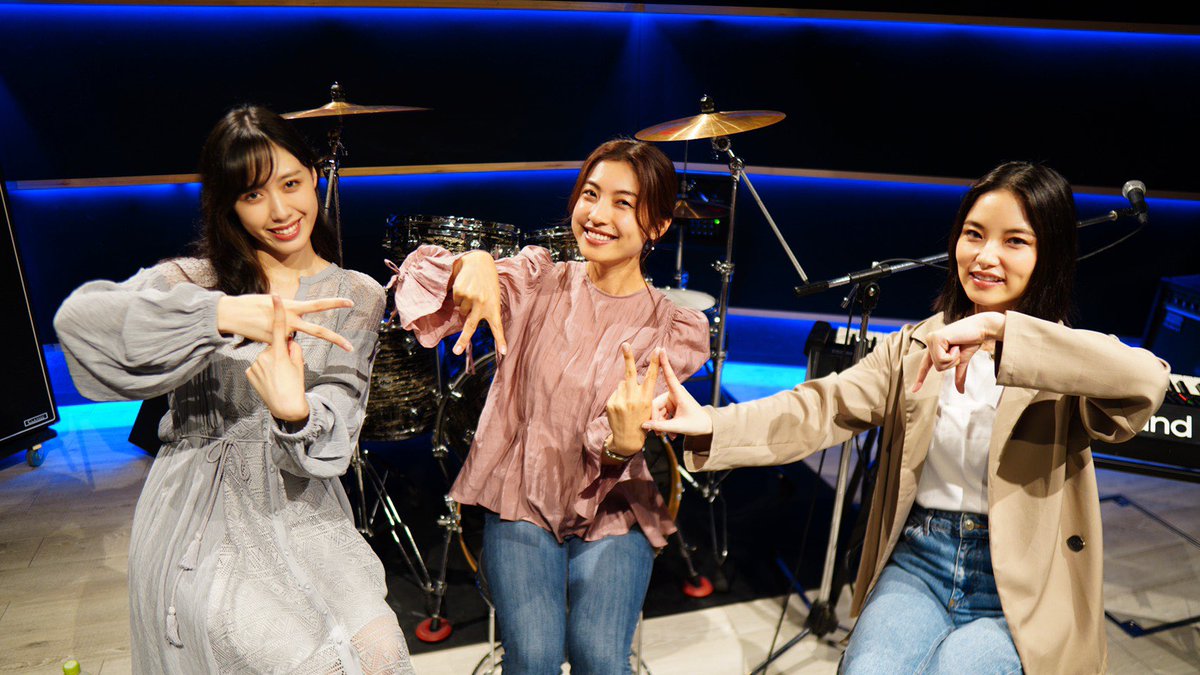 橋本聖子 今週の Live Life は 大好きな 西野カナ さんについて語っております 西野家 の皆も好きな歌をコメント欄に教えてくださいね グッドボタン 感想お待ちしてます 恋愛ソングトーク 西野カナのキュンとする歌詞を3人の女子が深 橋本聖子 今週の Live Life は 大好きな 西野カナ さんについて語っております 西野家 の皆も好きな歌をコメント欄に教えてくださいね グッドボタン 感想お待ちしてます 恋愛ソングトーク 西野カナのキュンとする歌詞を3人の女子が深