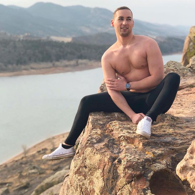 Jacob72071387's tweet photo. Am just so fuken proud of the man I am now 🏳️‍⚧️🏳️‍⚧️🏳️‍🌈🏳️‍🌈🏳️‍🌈🏳️‍🌈🏳️‍🌈🏳️‍🌈🏳️‍🌈 https://t.co/QMMMucRc9O