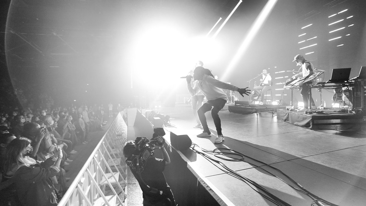 I love <a href="/PrintempsDB/">Le Printemps de Bourges Crédit Mutuel</a>.
First step best step.

And thanks to my bro <a href="/GaelFaye/">Gaël Faye</a>.