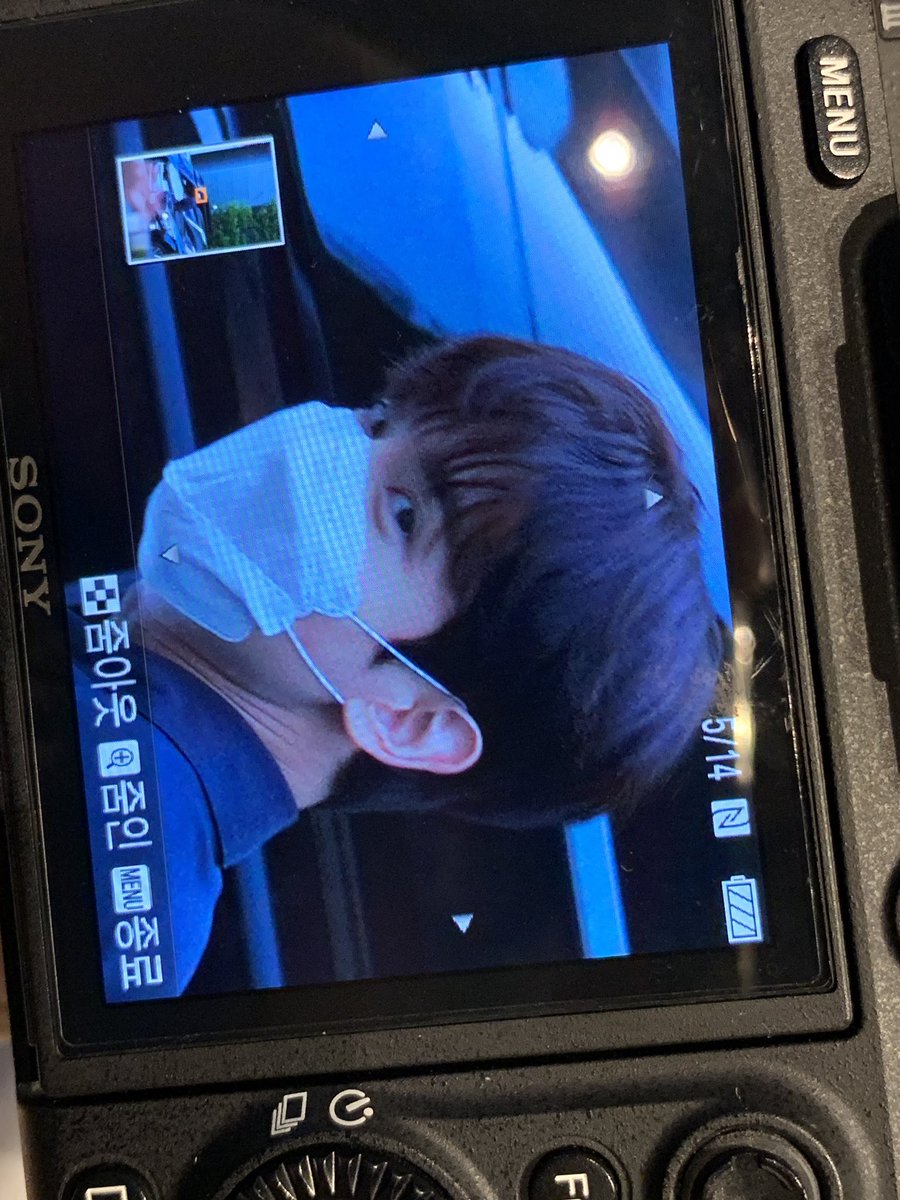 210625 최강창민출근

오늘 터덜터덜 귀여워🖤