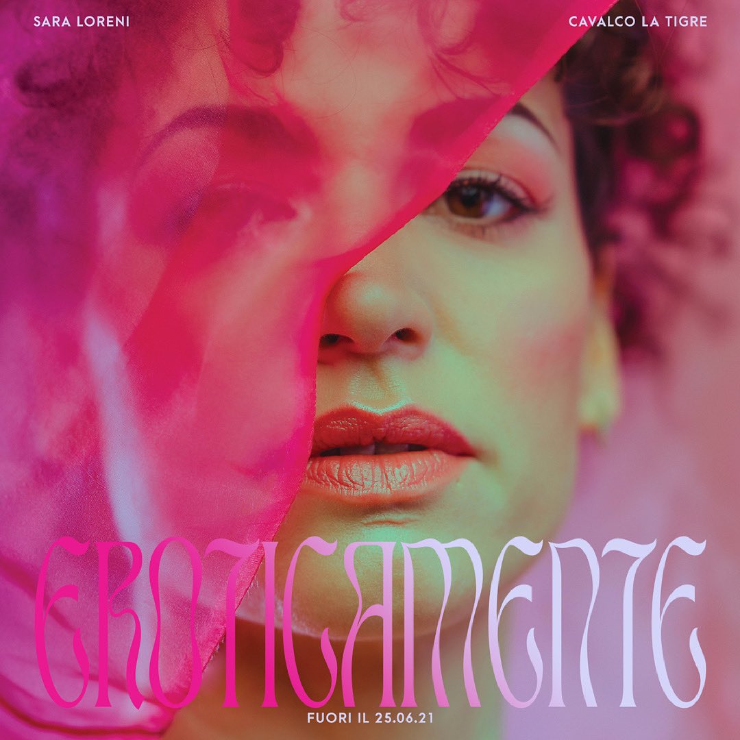 Eroticamente è fuori ovunque 💘 smi.lnk.to/eroticamente <a href="/SonyMusicItaly/">Sony Music Italy</a> <a href="/ColumbiaRecords/">Columbia Records</a>