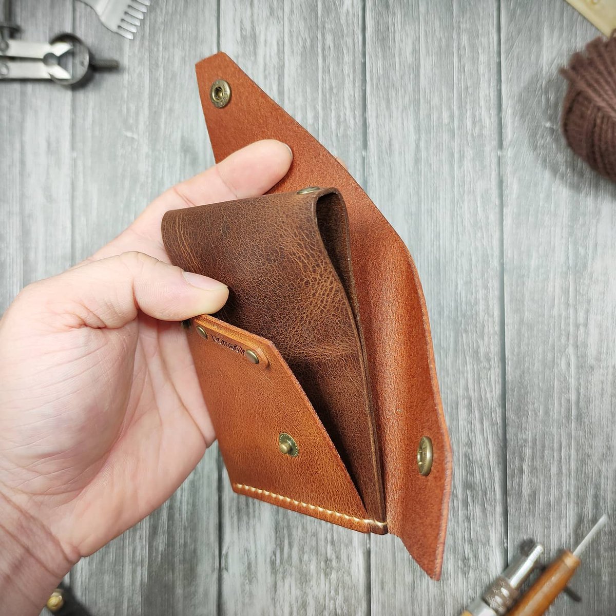 가죽하는 유목민 노마딬 (@nomadikims) on Twitter photo 