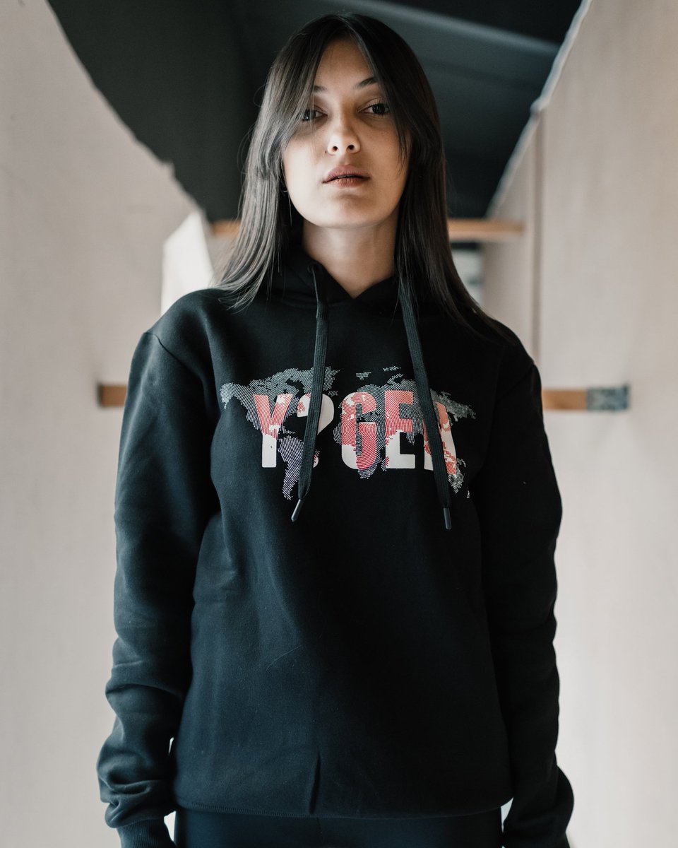ygen_apparelcpt's tweet photo. Globally APPRECIATED! From Kaapstad to the WORLD π
Y?GEN Global Hoody available instore and at selected @streetfeverza stores COUNTRY? WY?DE π
#3T #3TSeason #ThingsTak3Time #AspireToInspire #MoreThanJustABrand #StreetCulture #BreakingBoundaries https://t.co/5BJWrVlE18