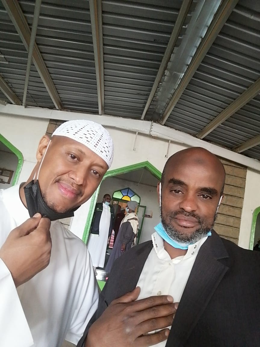 Abdiahmed_254's tweet image. With Sheikh Said Rage at Kajiado Mosque after delivering a powerful Khutba on the essence of death @Asmali77 @FauzKhalid