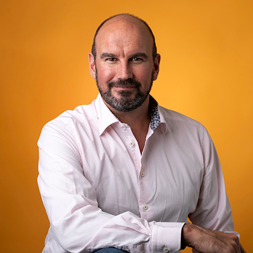 Tristran Gooley portrait taken for #Wimbookfest for his new #book #TheSecretWorldofWeather Also known as @NaturalNav @StanfordsTravel @trailfindersuk ⁠#portrait #portraitphotography #photography #creativedirector #adventurer #expeditions #explorer #sailor