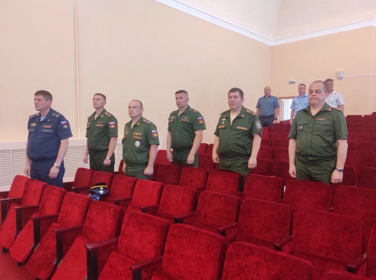 Депутат <a href="/Ivoblduma/">Ивоблдума</a> Николай Корчагин поздравил сотрудников Ивановского гарнизонного военного суда с 80-летием организации