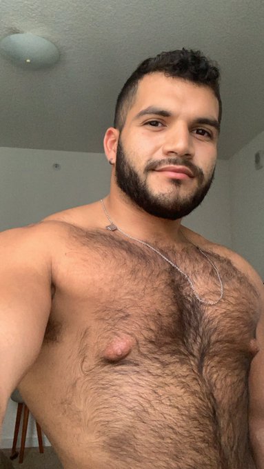 My morning face 🤪 https://t.co/zL2HgNUCI1