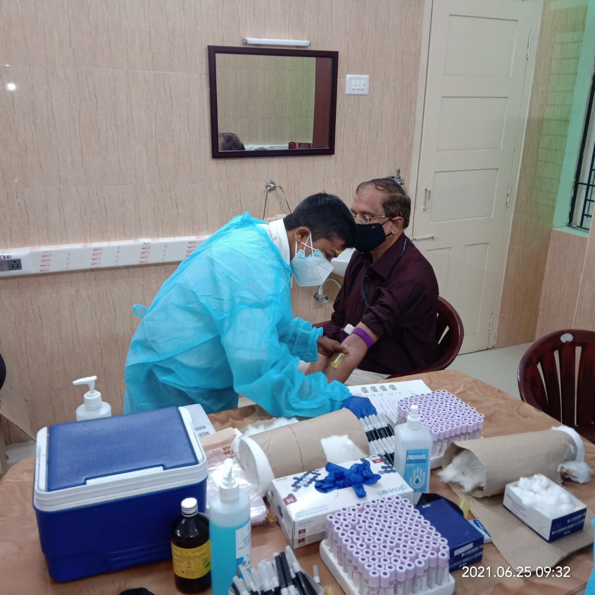 Antibody study as a part of Phase l CSIR Cohort Study Round III conducted at CSIR-CLRI Dispensary. lg G Antibody Study as part of <a href="/CSIR_IND/">CSIR, India</a> Cohort Study Round III. 327 volunteers participated in this Cohort Study <a href="/kjsreeram/">K J Sreeram</a> <a href="/CSIR_IND/">CSIR, India</a> <a href="/dgcsirIndia/">DG, CSIR</a> <a href="/shekhar_mande/">Shekhar Mande</a> <a href="/IGIBSocial/">CSIR-IGIB</a>