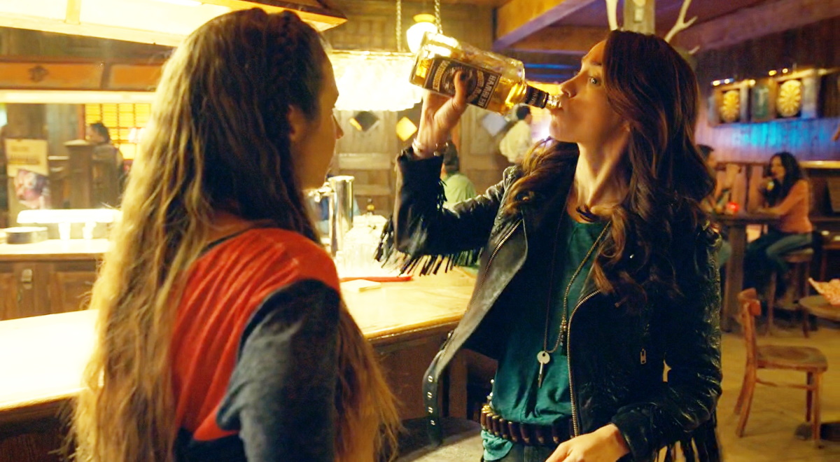 nedleysoffice's tweet photo. Friday.

#WynonnaEarp #BringWynonnaHome https://t.co/PcNiBUkP4X