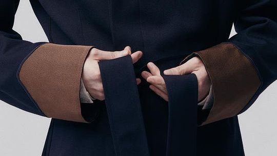 E4u_edgWYAESmTZ?format=jpg&name=small