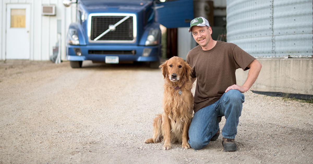 RiverBendSeed's tweet photo. June 25 is #TakeYourDogToWorkDay! Share your pics of how your pup helped you with your workload — or just spent the day in the break room. https://t.co/NNlmxM1P27