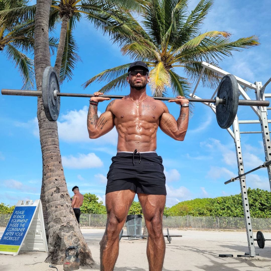 altrnativefit's tweet photo. Leg Day 💪🏼
Credit: @fabian_cstl https://t.co/HUXE4HHXp6