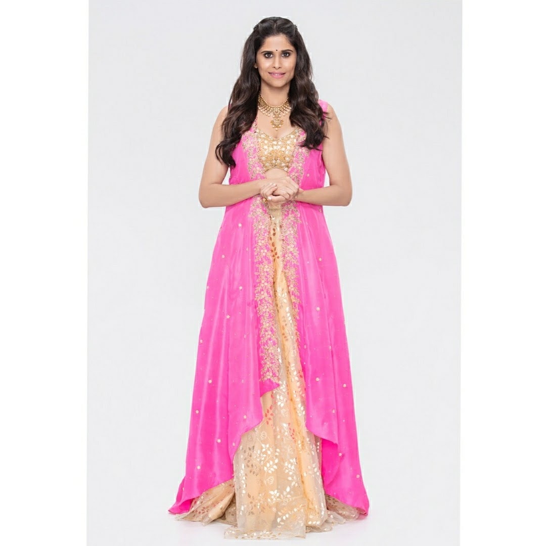 PriyankaMisal6's tweet photo. You were born to stand out with your work. Your acting style is so great and commendable. May you always entertain this world with the same outstanding performance. Happy birthday to you Saishine ❤ #HappyBirthdaySaiTamhankar ❤🎀 https://t.co/Ii9mS4Ag9g