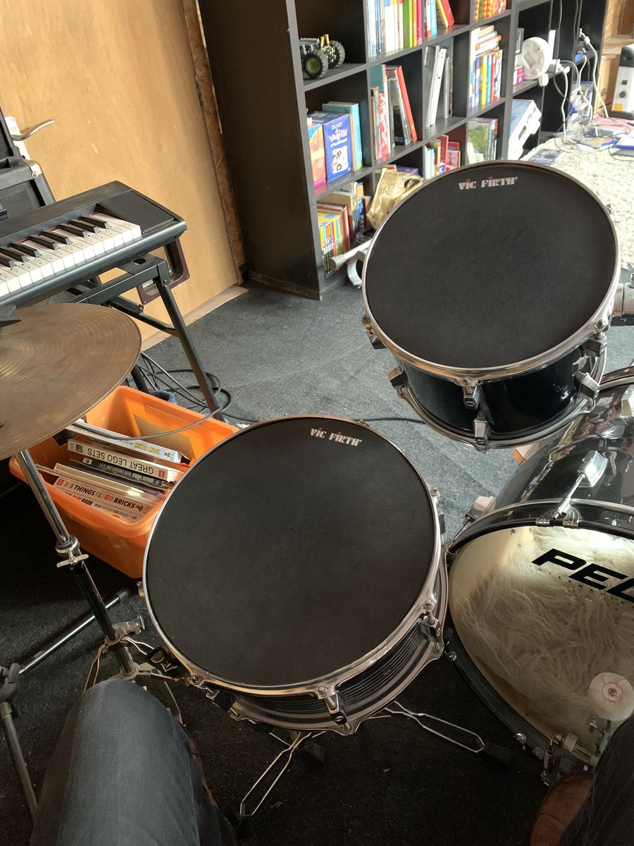 BassPhilIreland's tweet photo. Teaching drums Friday morning makes Friday a good morning. 🥁🎶👌
#drums #drumteaching #friday #goodfriday #music https://t.co/kFyO13v6UF