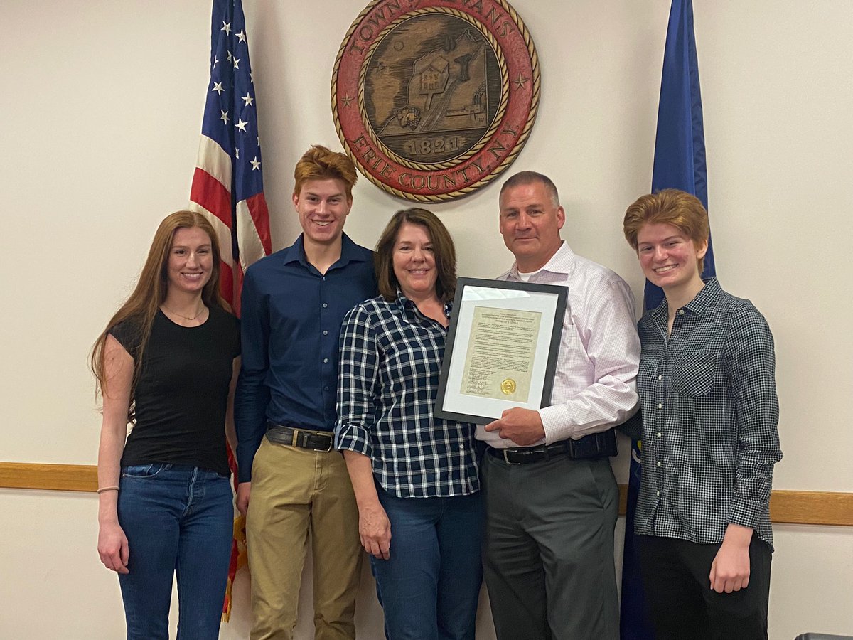 Please help us to Congratulate Chief of Police Douglas Czora on his retirement.  After 31+ years of service to our Country and the Town of Evans, we are thankful for his dedicated service and leadership