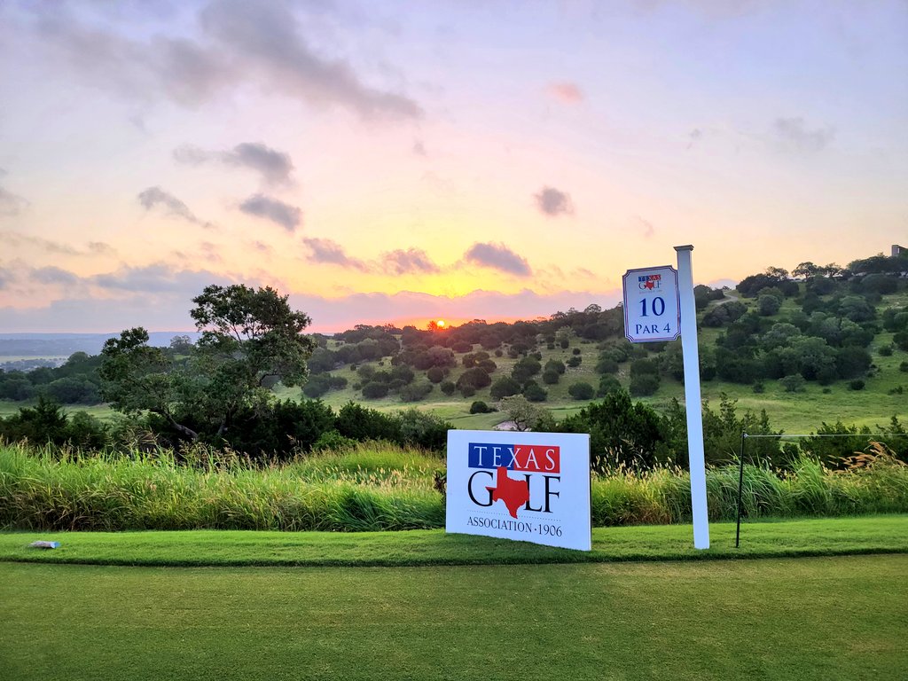 JohnnyCochranIV's tweet photo. It's the first round of the Women's #StrokePlay here at #ComancheTrace!
We have a great field of top players competing for one of our major titles!
Follow along at https://t.co/3uqz42C9Os
#HillCountry #golfadministrator #amateurgolf https://t.co/zAVQKIPoQp