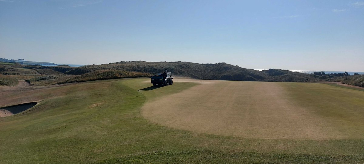 CorballisLinks's tweet photo. Our hardworking greenkeepers applied a top dressing of sand this week to help maintain smoothness and trueness of the putting surface on the links.
Book your tee time 👉 https://t.co/XOvxEv1urX
#courseupdates #alwaysimproving #greenkeepers #Corballis https://t.co/gqtBOgKTjL