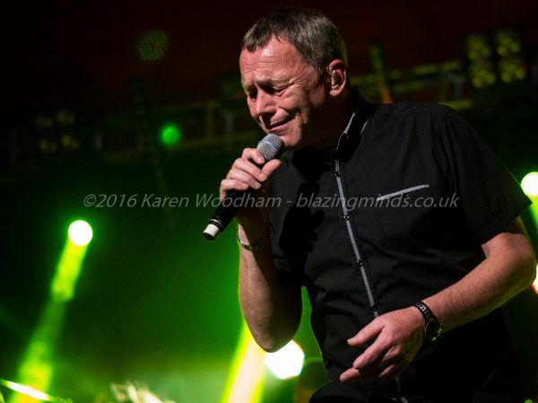 BlazingMinds's tweet image. #FlashbackFriday Coast 2 Coast – UB40 Packed Them into the Big Top at #Rhyl #NorthWales buff.ly/3vDlvcD