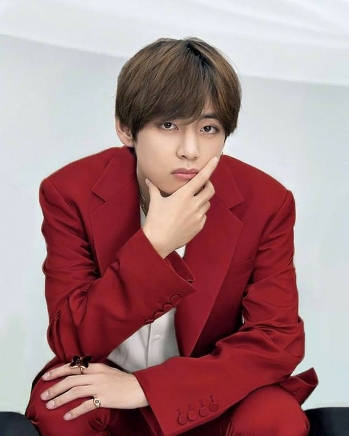 Armybts75767896's tweet photo. #army_v https://t.co/2JyTkJNs04