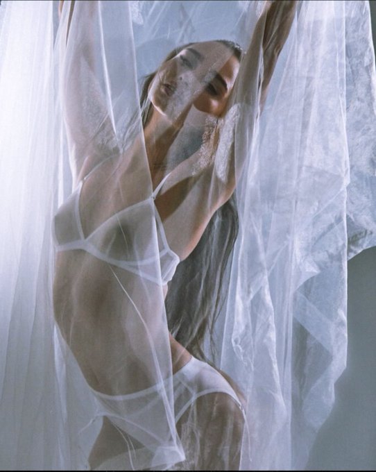 I wanna be your naughty bride 🤍💎 https://t.co/RX1NQ2xkB1<a href="/tag/girl"class="tags"><span>#girl</span></a><a href="/tag/onlyfans"class="tags"><span>#onlyfans</span></a>