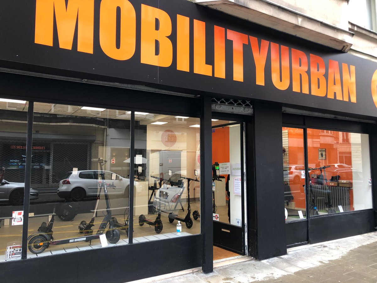 MobilityUrban's tweet photo. #INFO: MOBILITYURBAN LILLE VOUS ATTEND ! 
Dès maintenant découvrez notre nouveau #magasin de #trottinettes électriques et #gyroroues à #Lille : https://t.co/8phRen7Ctf 
📢 OUVERTURE MARDI AU SAMEDI DE 10H À 18H30 📢 @lillefrance @VDNLille @lilletransport #solutionEDPM #Depuis2012 https://t.co/hyranmz5Xa